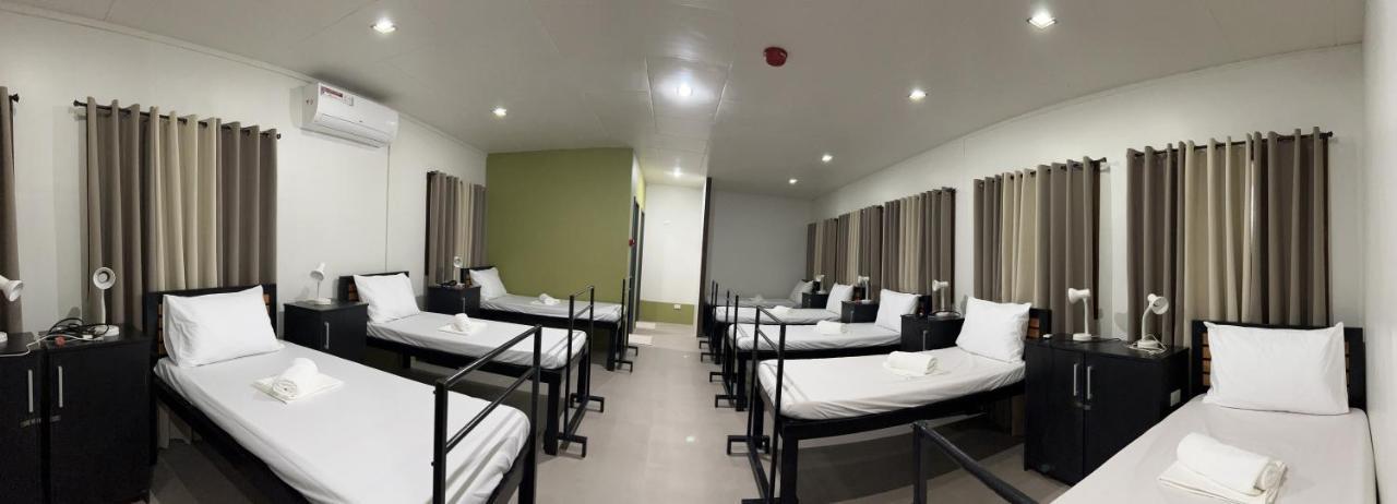 Happy Camper Hostel コロン エクステリア 写真