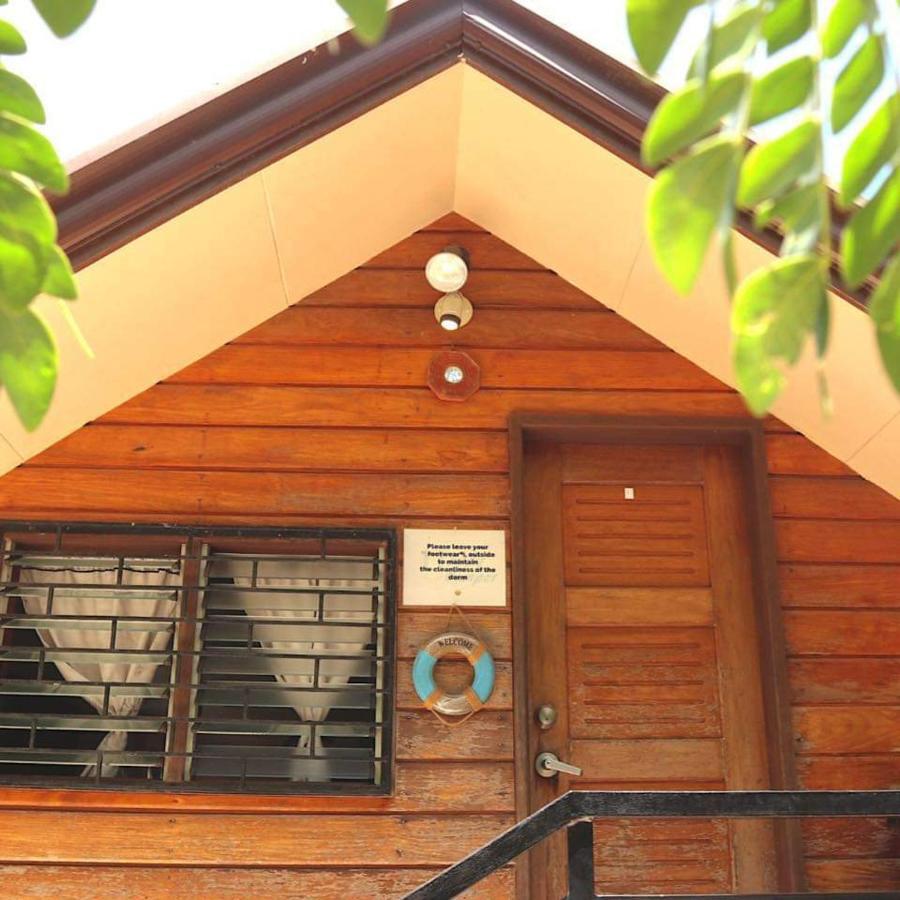 Happy Camper Hostel コロン エクステリア 写真